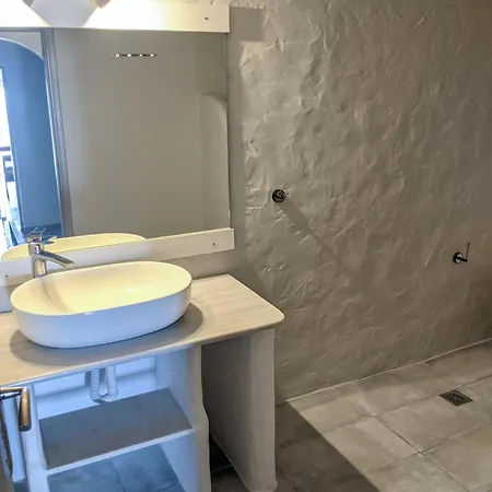 Guest house Camares Alopronia
