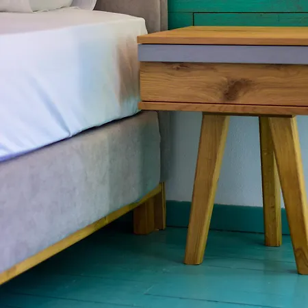 Camares Guest house Alopronia