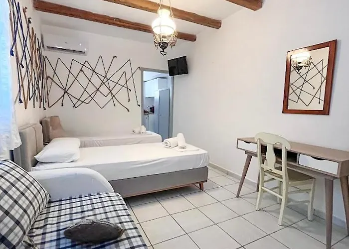 Camares Гостевой дом Alopronia